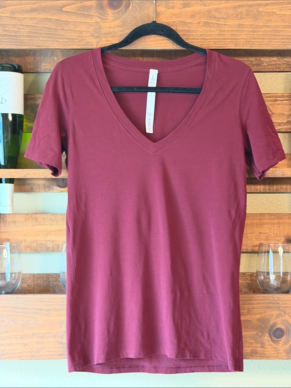 lululemon athletica Women's V-Neck Tee in Burgundy